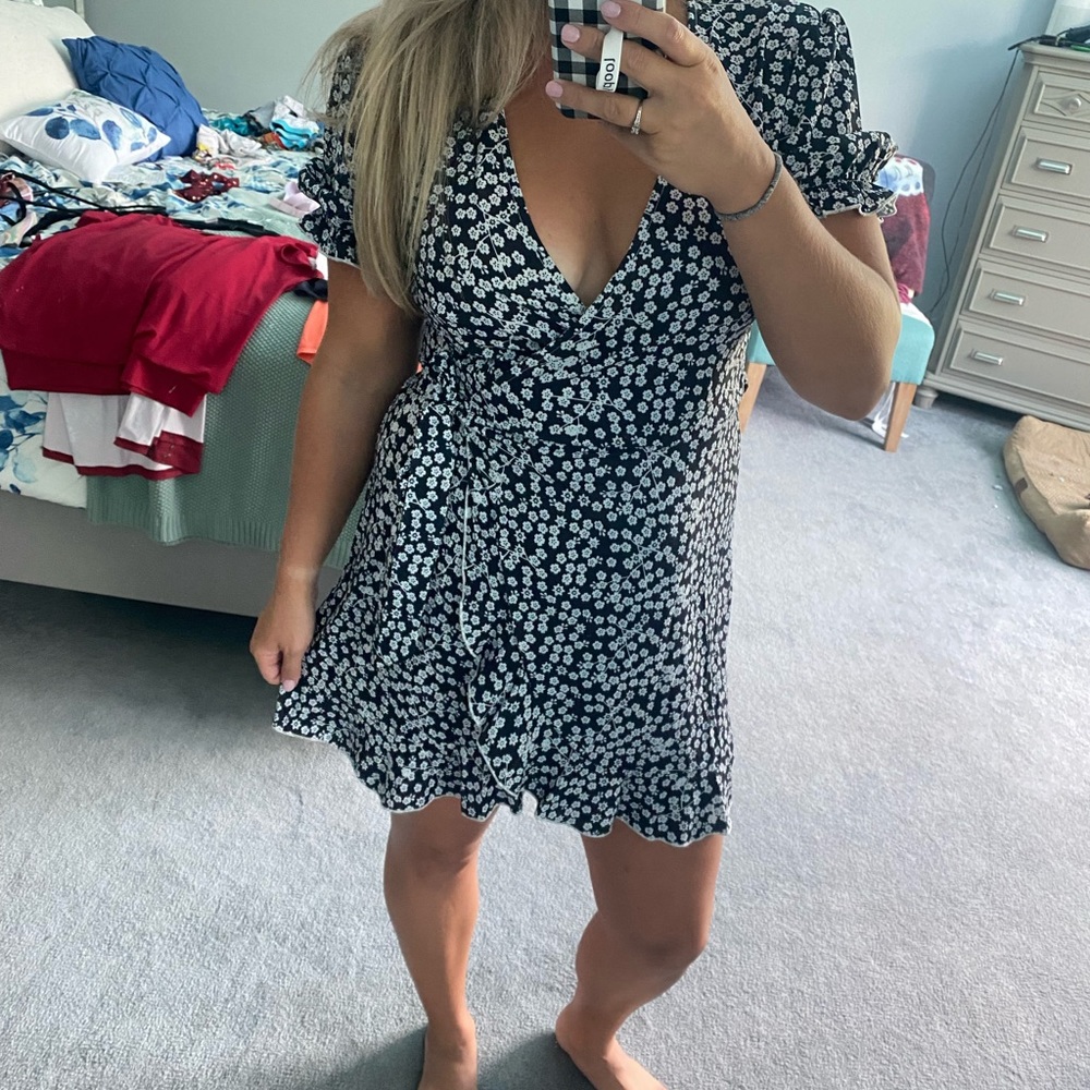 Women’s Ruffle Floral Printed Wrap Dress